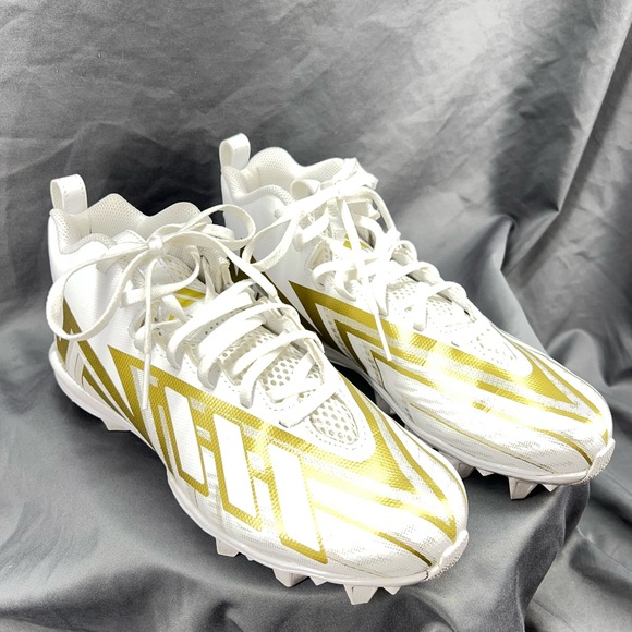 Men's Adidas Freak Spark MD 23 Football Cleat / White Gold / HP7711 / Size 6 - Picture 2 of 8
